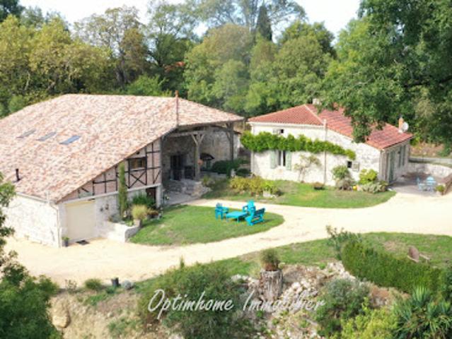Vente Maison 7 pièces 185 m2 Saint Robert