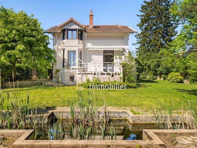 Vente Maison 7 pièces 185 m2 Tassin la Demi Lune