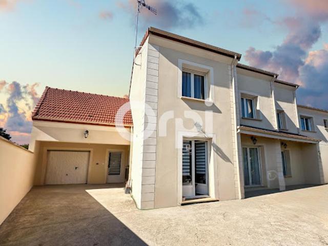 Vente Maison 7 pièces 186 m2 Mantes la Jolie