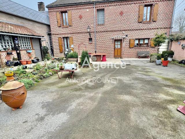 Vente Maison 7 pièces 186 m2 Beauval