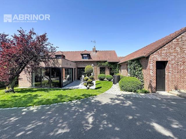 Vente Maison 7 pièces 186 m2 Cysoing