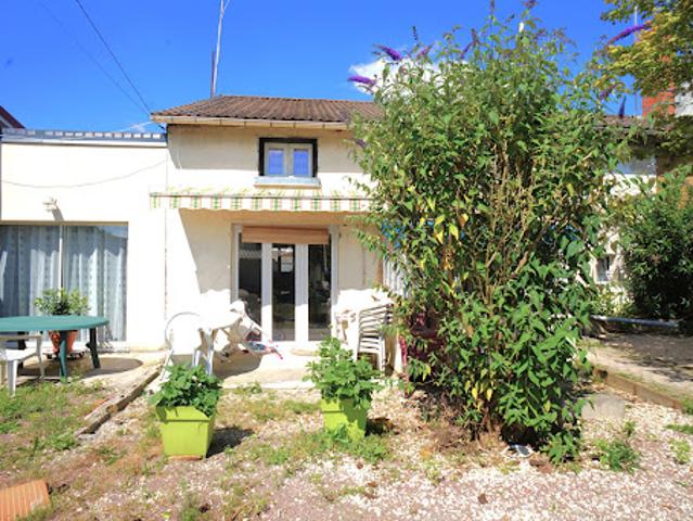 Vente Maison 7 pièces 186.1 m2 Charmoy