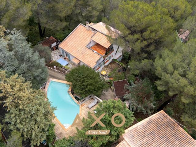 Vente Maison 7 pièces 187 m2 Gemenos