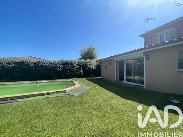 Vente Maison 7 pièces 180 m2 Albias