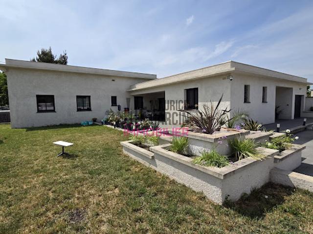 Vente Maison 7 pièces 180 m2 Caumont sur Durance