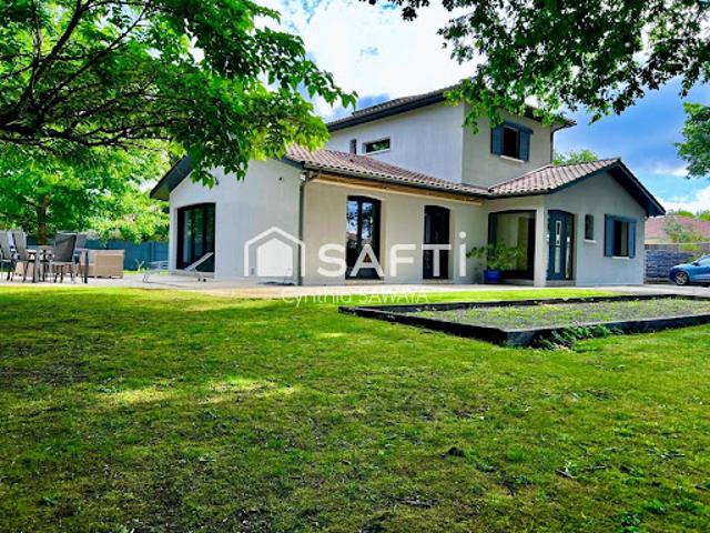 Vente Maison 7 pièces 180 m2 Gujan Mestras