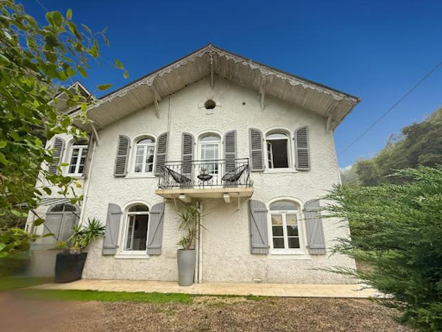 Vente Maison 7 pièces 180 m2 Jurançon