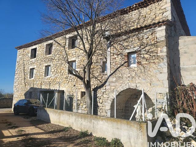 Vente Maison 7 pièces 180 m2 Lussan