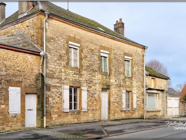 Vente Maison 7 pièces 180 m2 Le Chesne