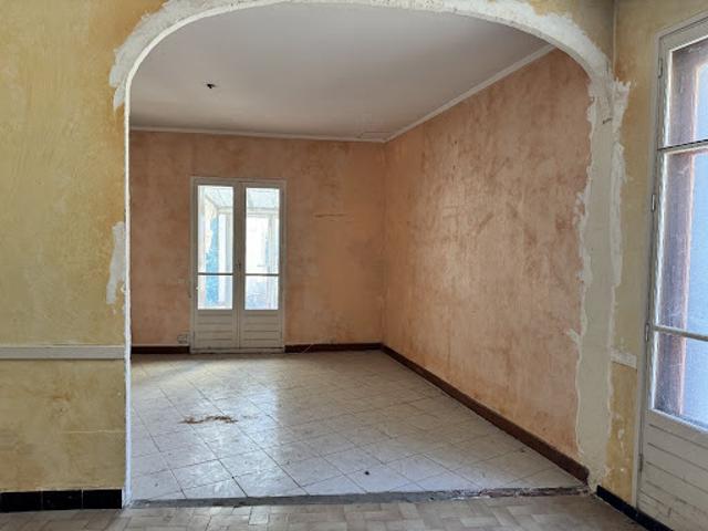 Vente Maison 7 pièces 180 m2 Pezenas