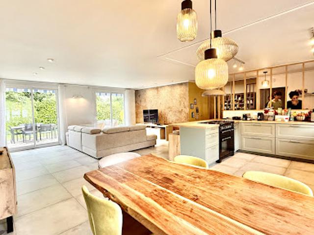 Vente Maison 7 pièces 180 m2 Plaisir