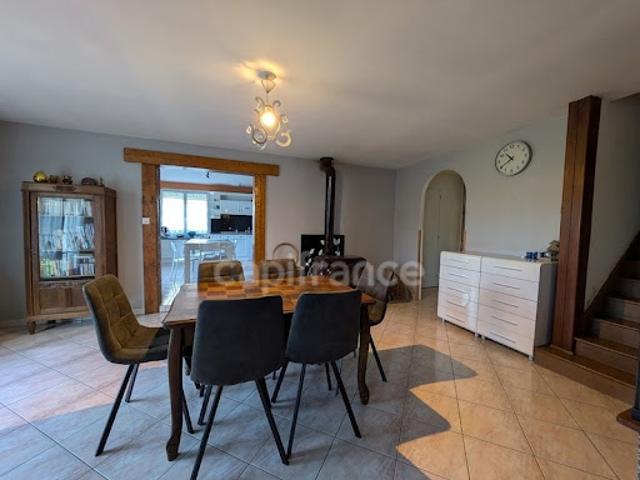 Vente Maison 7 pièces 180 m2 Quincampoix Fleuzy