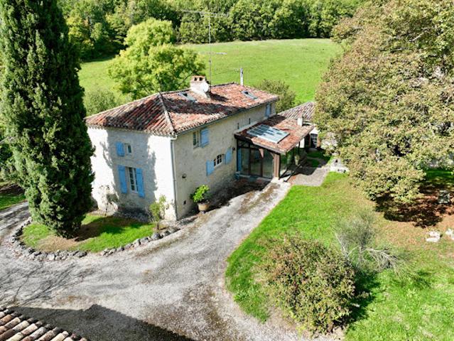 Vente Maison 7 pièces 180 m2 Saint Martin de Beauville