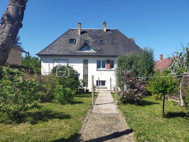 Vente Maison 7 pièces 180 m2 Villebarou