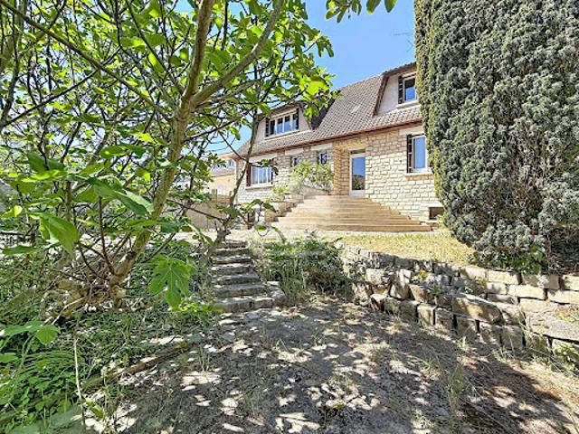 Vente Maison 7 pièces 181 m2 Etampes