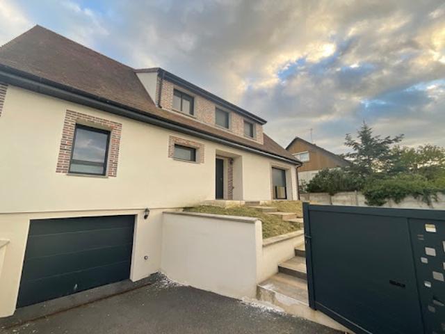 Vente Maison 7 pièces 182 m2 Mainvilliers