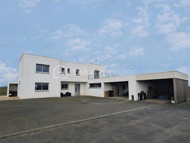 Vente Maison 7 pièces 182 m2 Aron