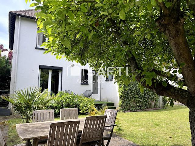Vente Maison 7 pièces 182 m2 Cucq