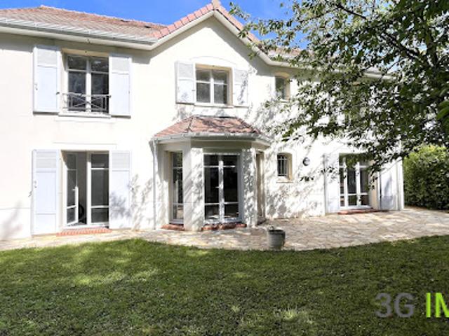 Vente Maison 7 pièces 182 m2 Cesson