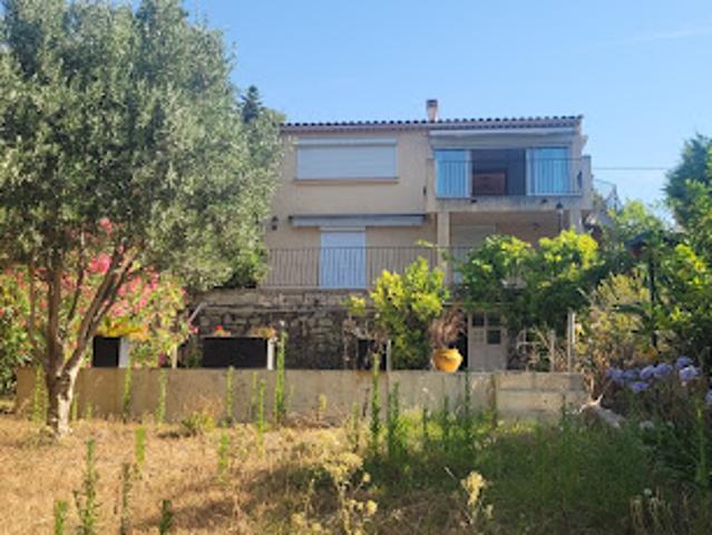 Vente Maison 7 pièces 182 m2 Saint aygulf