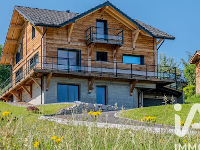 Vente Maison 7 pièces 182 m2 Saint Sixt