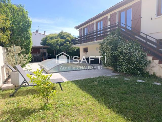 Vente Maison 7 pièces 183 m2 Cuxac d'Aude