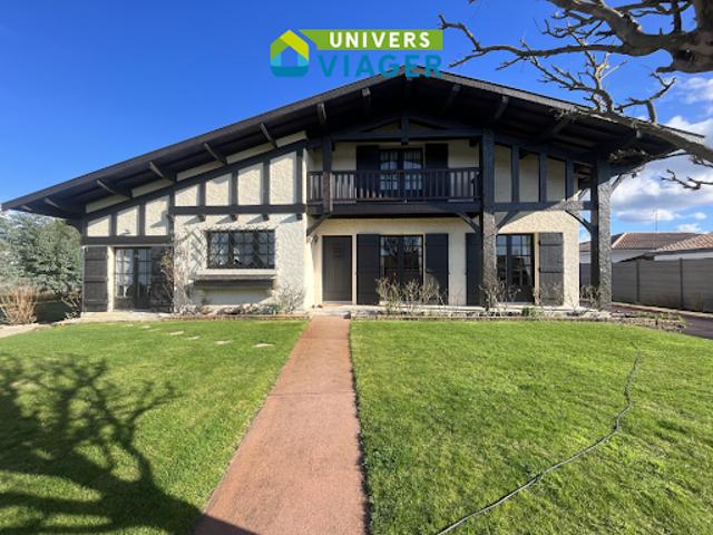 Vente Maison 7 pièces 183 m2 Gujan Mestras