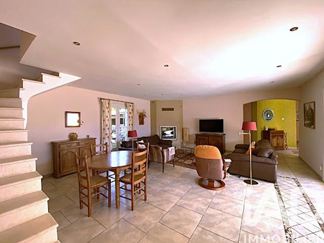 Vente Maison 7 pièces 183 m2 L'Isle sur la Sorgue