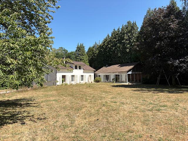Vente Maison 7 pièces 194 m2 Champnétery