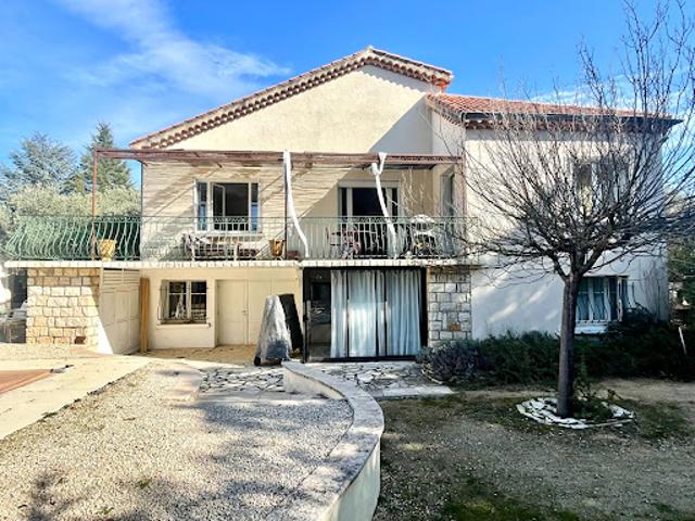 Vente Maison 7 pièces 195 m2 Lauris