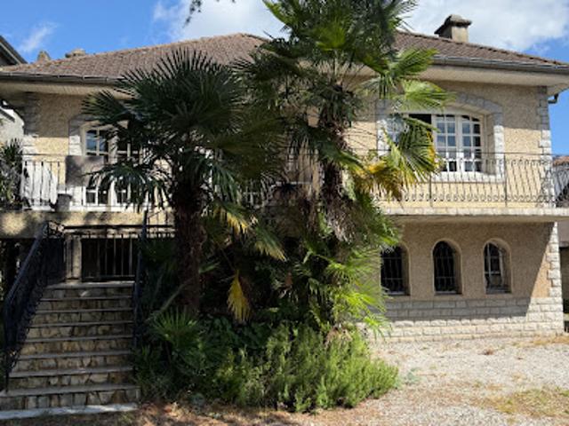 Vente Maison 7 pièces 195 m2 Pau