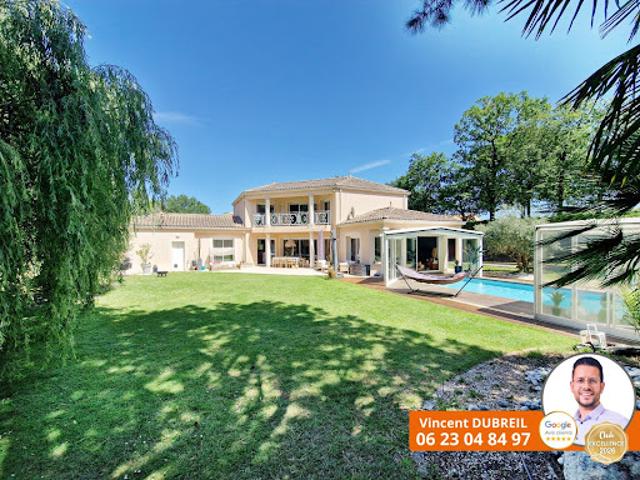Vente Maison 7 pièces 195 m2 Reze