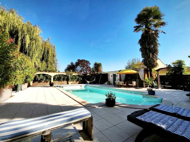 Vente Maison 7 pièces 195 m2 Rieux de Pelleport