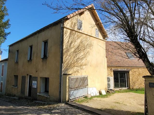 Vente Maison 7 pièces 195 m2 Sainte Alvère