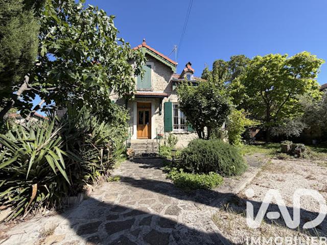 Vente Maison 7 pièces 195 m2 Valreas