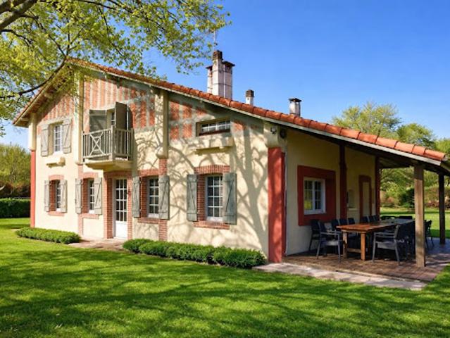 Vente Maison 7 pièces 196 m2 Leon