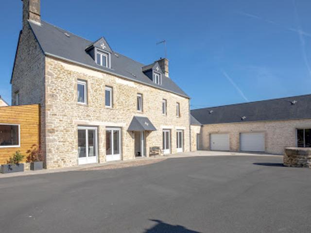 Vente Maison 7 pièces 196 m2 Picauville
