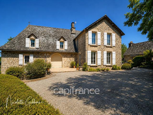 Vente Maison 7 pièces 196 m2 Sexcles