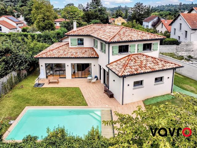 Vente Maison 7 pièces 196.02 m2 Collonges au Mont d'Or