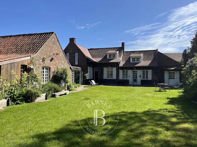 Vente Maison 7 pièces 197 m2 Avelin
