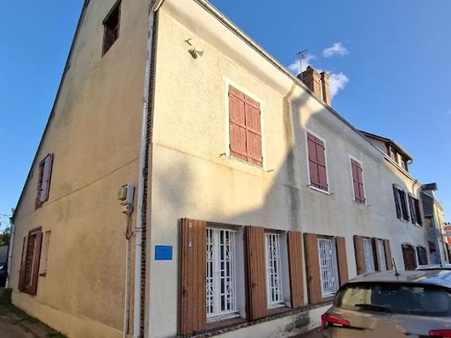 Vente Maison 7 pièces 197 m2 Brezolles