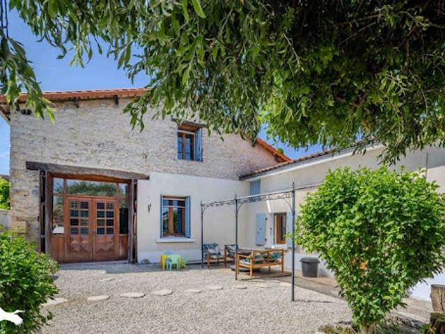 Vente Maison 7 pièces 197 m2 Val de Bonnieure