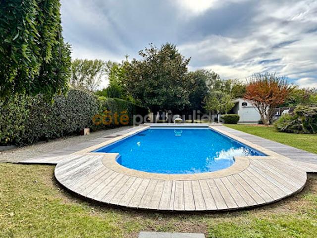 Vente Maison 7 pièces 197.08 m2 Saint Médard en Jalles