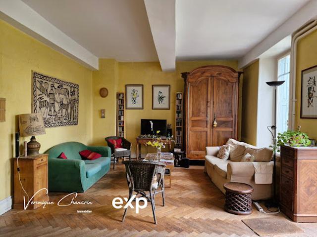 Vente Maison 7 pièces 197.67 m2 Oullins