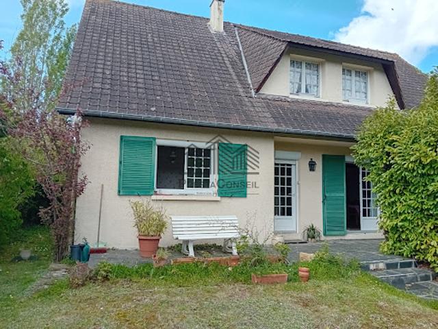 Vente Maison 7 pièces 197.62 m2 Caudebec les elbeuf