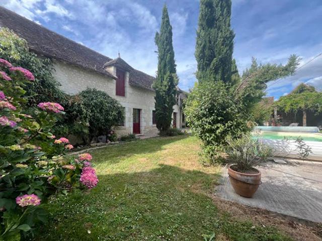 Vente Maison 7 pièces 198 m2 Descartes