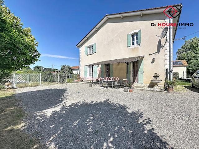 Vente Maison 7 pièces 198 m2 Laprade