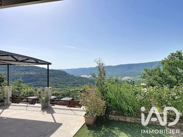 Vente Maison 7 pièces 198 m2 Saint Martin de Castillon