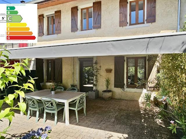 Vente Maison 7 pièces 199 m2 Chindrieux