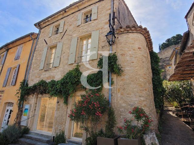 Vente Maison 7 pièces 190 m2 Grignan